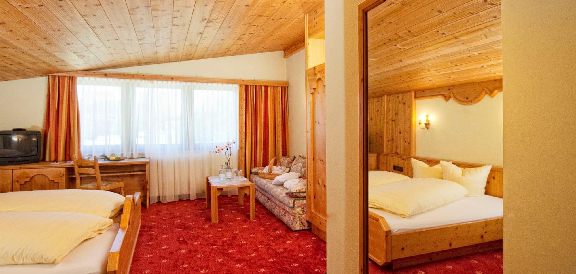 Hotel Hubertushof - Ihr Hotel Mit Herz ロイタシュ エクステリア 写真
