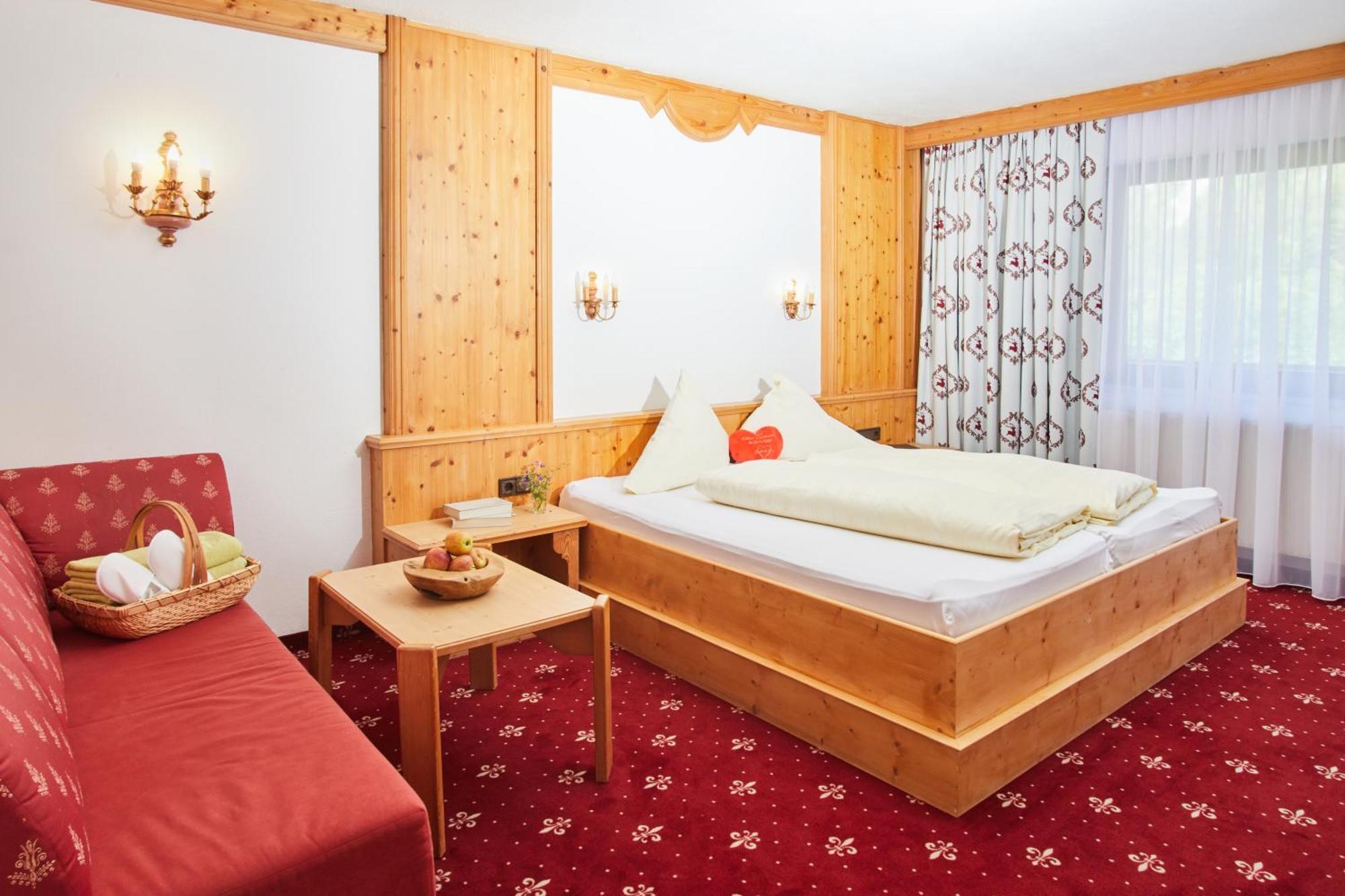 Hotel Hubertushof - Ihr Hotel Mit Herz ロイタシュ 部屋 写真
